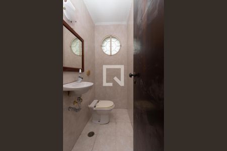Casa à venda com 680m², 6 quartos e 7 vagas Casa à venda com 680m², 6 quartos e 7 vagasLavabo 1
