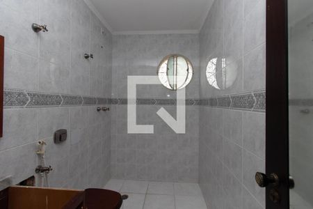 Casa à venda com 680m², 6 quartos e 7 vagas Casa à venda com 680m², 6 quartos e 7 vagasBanheiro da Suíte 5