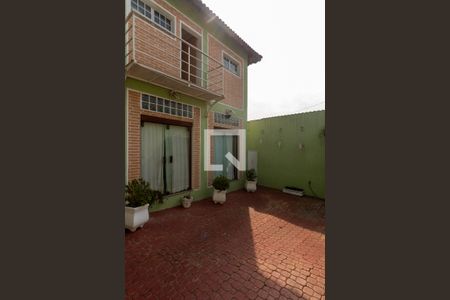 Casa para alugar com 245m², 2 quartos e 4 vagasÁrea Externa