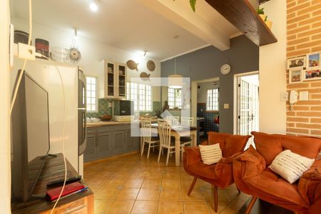 Casa para alugar com 245m², 2 quartos e 4 vagasSala