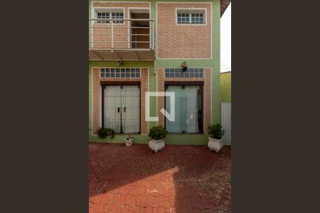 Casa para alugar com 245m², 2 quartos e 4 vagasÁrea Externa