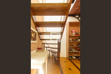 Sala de casa para alugar com 2 quartos, 245m² em Vila Maria Auxiliadora, Embu das Artes