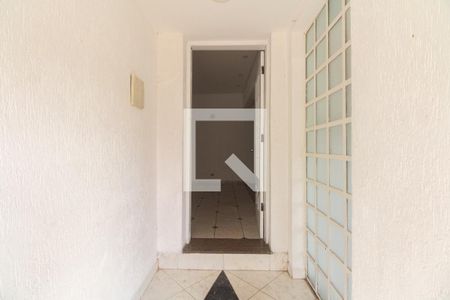 Casa à venda com 73m², 2 quartos e sem vagaEntrada