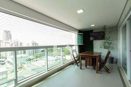 Apartamento para alugar com 150m², 3 quartos e 3 vagas Apartamento para alugar com 150m², 3 quartos e 3 vagasVaranda Sala