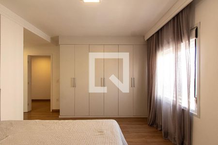 Apartamento para alugar com 150m², 3 quartos e 3 vagas Apartamento para alugar com 150m², 3 quartos e 3 vagasSuíte 2