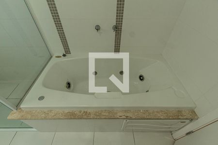 Apartamento para alugar com 150m², 3 quartos e 3 vagas Apartamento para alugar com 150m², 3 quartos e 3 vagasBanheiro Suíte 2