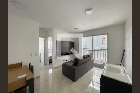 Sala e Cozinha de apartamento para alugar com 2 quartos, 38m² em Vila Ré, São Paulo