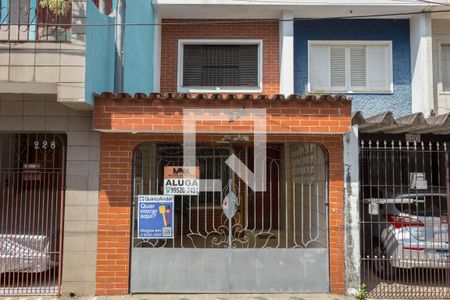 Casa à venda com 98m², 2 quartos e 1 vagaFachada