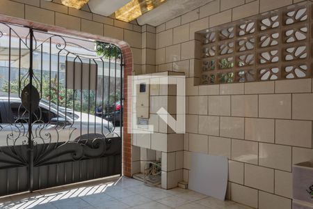 Casa à venda com 98m², 2 quartos e 1 vagaGaragem