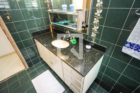 Casa à venda com 276m², 3 quartos e 7 vagasSuíte 2