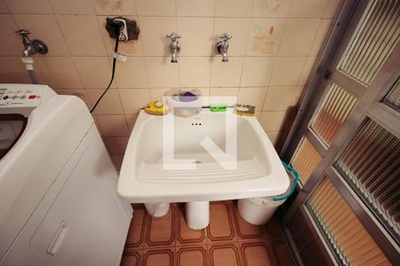 Casa à venda com 276m², 3 quartos e 7 vagasÁrea de Serviço