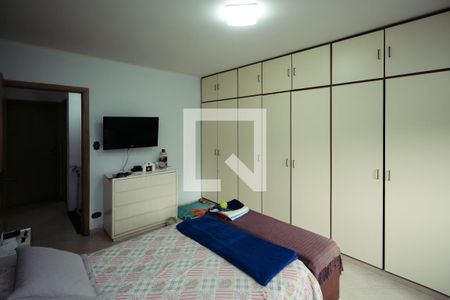 Casa à venda com 276m², 3 quartos e 7 vagasSuíte 1