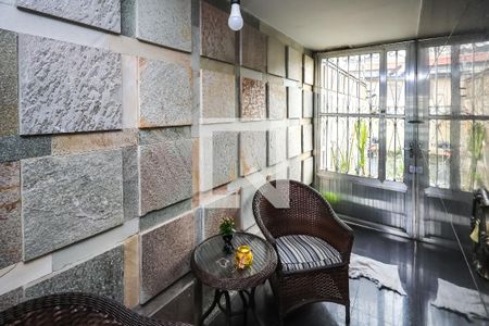 Casa à venda com 276m², 3 quartos e 7 vagasVaranda