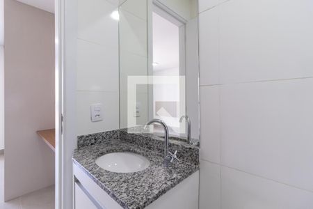 Apartamento para alugar com 37m², 1 quarto e sem vagaBanheiro da Suíte