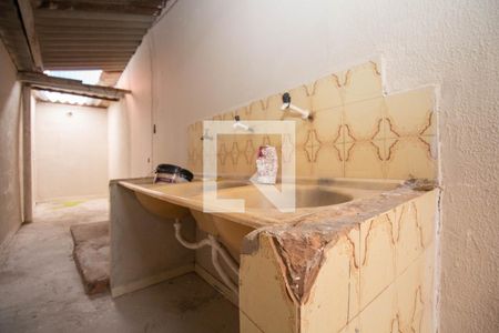 Casa para alugar com 60m², 3 quartos e 1 vaga Casa para alugar com 60m², 3 quartos e 1 vagaÁrea de Serviço