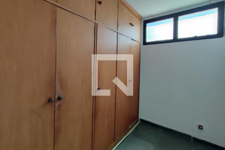 Apartamento à venda com 300m², 4 quartos e 2 vagasQuarto de Serviço