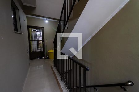 Casa à venda com 260m², 2 quartos e 1 vaga Casa à venda com 260m², 2 quartos e 1 vagaCorredor