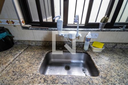 Casa à venda com 260m², 2 quartos e 1 vaga Casa à venda com 260m², 2 quartos e 1 vagaCozinha