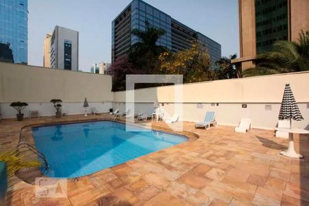Apartamento para alugar com 140m², 3 quartos e 1 vagaÁrea comum - Piscina