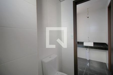 Banheiro de apartamento à venda com 1 quarto, 146m² em Funcionários, Belo Horizonte