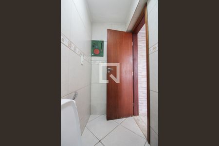 Casa à venda com 225m², 3 quartos e 2 vagasBanheiro Social 2