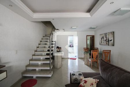 Sala de casa à venda com 3 quartos, 225m² em Santa Monica, Belo Horizonte