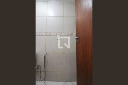 Casa à venda com 225m², 3 quartos e 2 vagasBanheiro Social 2