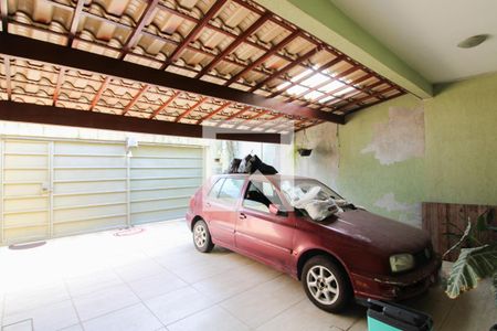 Casa à venda com 225m², 3 quartos e 2 vagasGaragem