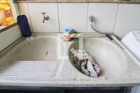 Casa à venda com 225m², 3 quartos e 2 vagasÁrea de Serviço