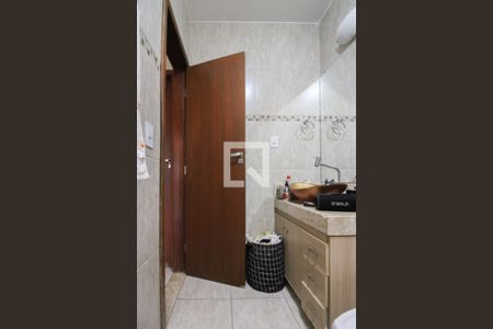 Casa à venda com 225m², 3 quartos e 2 vagasBanheiro Social 1