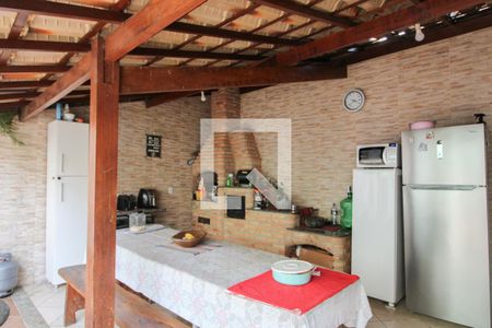 Casa à venda com 225m², 3 quartos e 2 vagasEspaço Gourmet