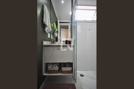 Apartamento para alugar com 77m², 2 quartos e 1 vagaBanheiro Suíte 1