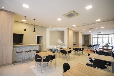 Apartamento para alugar com 77m², 2 quartos e 1 vagaÁrea comum