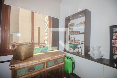 Quarto  de casa à venda com 3 quartos, 130m² em Jardim Itu, Porto Alegre