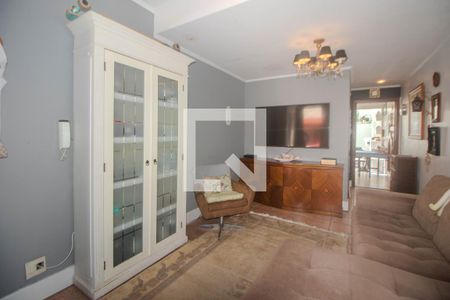 Sala de casa à venda com 3 quartos, 130m² em Jardim Itu, Porto Alegre