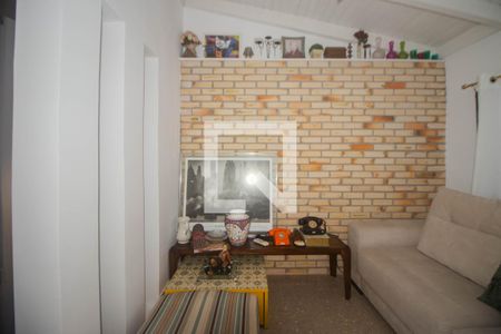 Casa à venda com 130m², 3 quartos e 2 vagas Casa à venda com 130m², 3 quartos e 2 vagasSótão