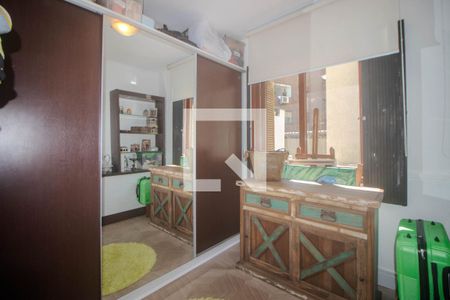 Quarto  de casa à venda com 3 quartos, 130m² em Jardim Itu, Porto Alegre