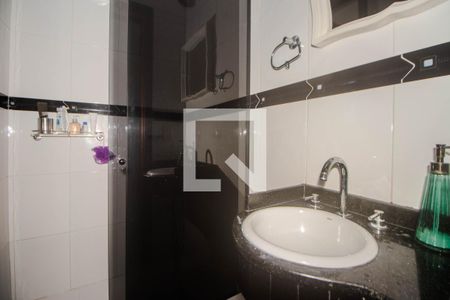 Casa à venda com 130m², 3 quartos e 2 vagas Casa à venda com 130m², 3 quartos e 2 vagasBanheiro da Suíte