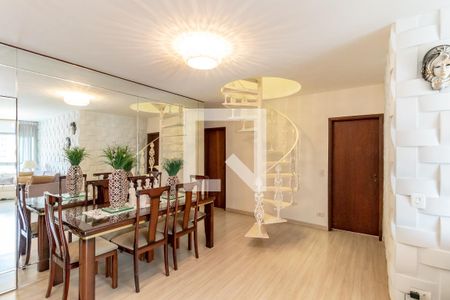 Apartamento à venda com 269m², 4 quartos e 2 vagasSala