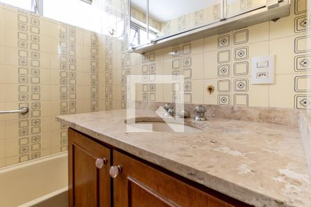 Apartamento à venda com 269m², 4 quartos e 2 vagasBanheiro Social