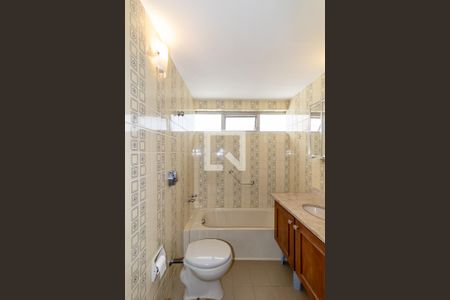 Apartamento à venda com 269m², 4 quartos e 2 vagasBanheiro Social