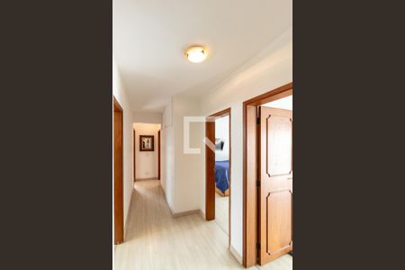 Apartamento à venda com 269m², 4 quartos e 2 vagasCorredor