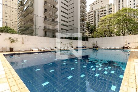 Apartamento à venda com 269m², 4 quartos e 2 vagasÁrea comum - Piscina