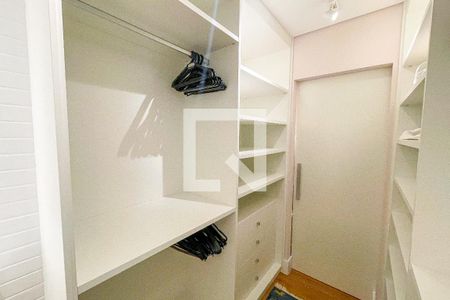 Apartamento para alugar com 57m², 1 quarto e 1 vaga Apartamento para alugar com 57m², 1 quarto e 1 vagaCloset