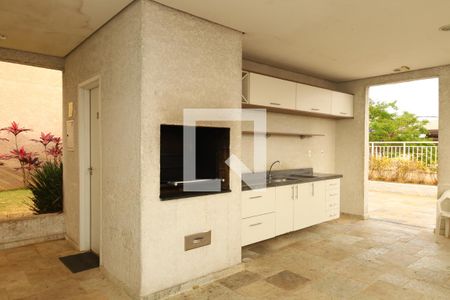 Apartamento para alugar com 38m², 2 quartos e sem vagaÁrea comum - Churrasqueira