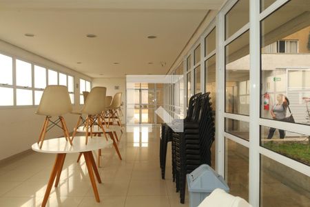 Apartamento para alugar com 38m², 2 quartos e sem vagaÁrea comum - Salão de festas