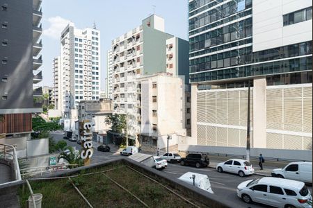 Apartamento para alugar com 35m², 1 quarto e sem vagaVista da Varanda do Quarto