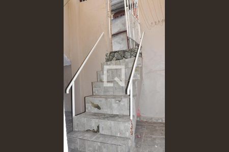 Studio para alugar com 30m², 1 quarto e sem vagaQuintal e Área de Serviço