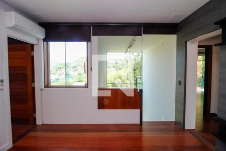 Casa à venda com 400m², 4 quartos e 3 vagasQuarto 3