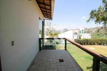 Casa à venda com 400m², 4 quartos e 3 vagasQuarto 2